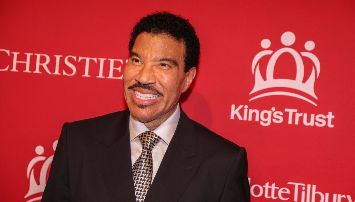 lionel richie ricoverato in terapia intensiva dopo un malore a saint louis cos 232 successo e come sta da Virgilio.it lionel richie ricoverato in terapia intensiva dopo un malore a saint louis cos 232 successo e come sta