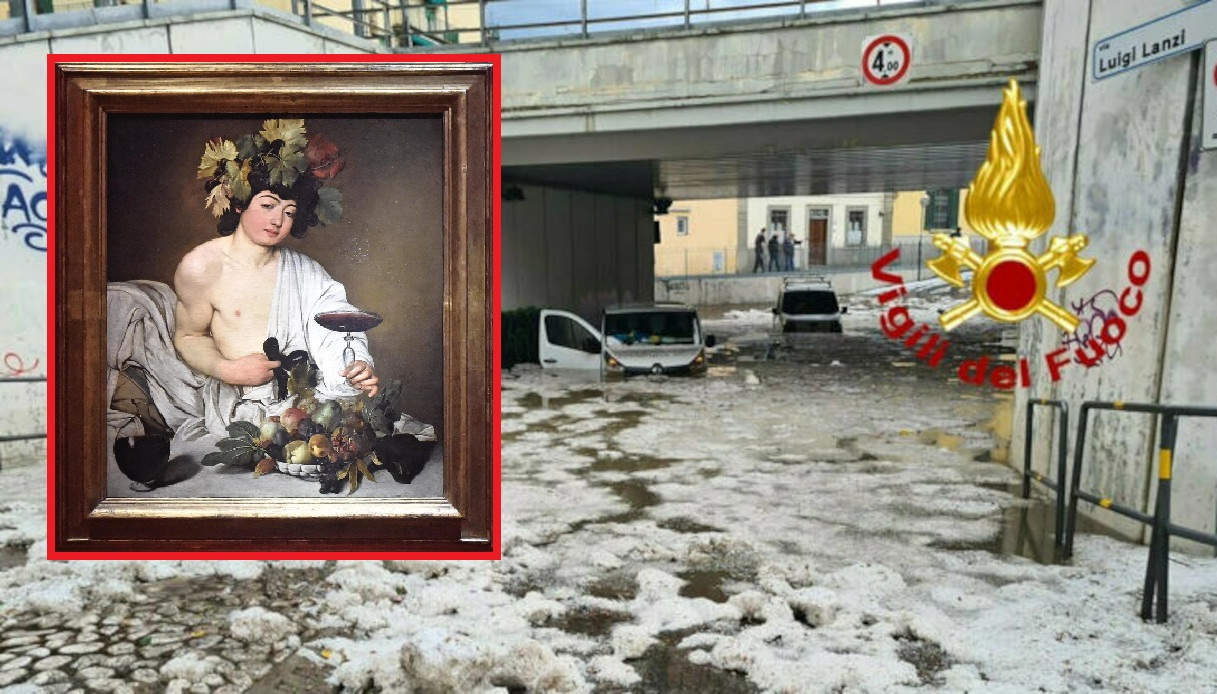 Maltempo in Toscana, fulmini e strade allagate: agli Uffizi a Firenze piove sulla teca del Bacco di Caravaggio