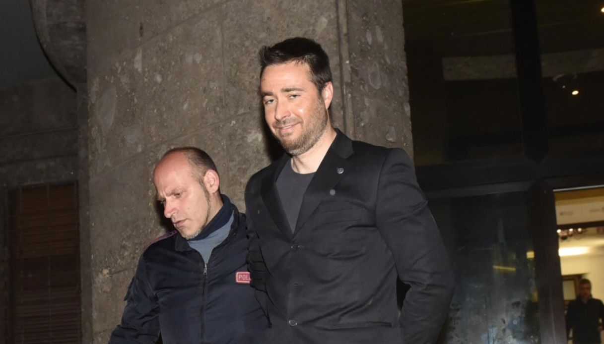 omicidio di fabio limido ergastolo per marco manfrinati lo uccise perch233 stava difendendo la figlia da Virgilio.it omicidio di fabio limido ergastolo per marco manfrinati lo uccise perch233 stava difendendo la figlia
