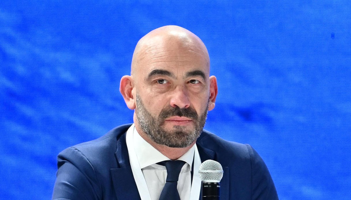 https://wips.plug.it/cips/notizie.virgilio.it/cms/2026/09/matteo-bassetti-morbillo.jpg