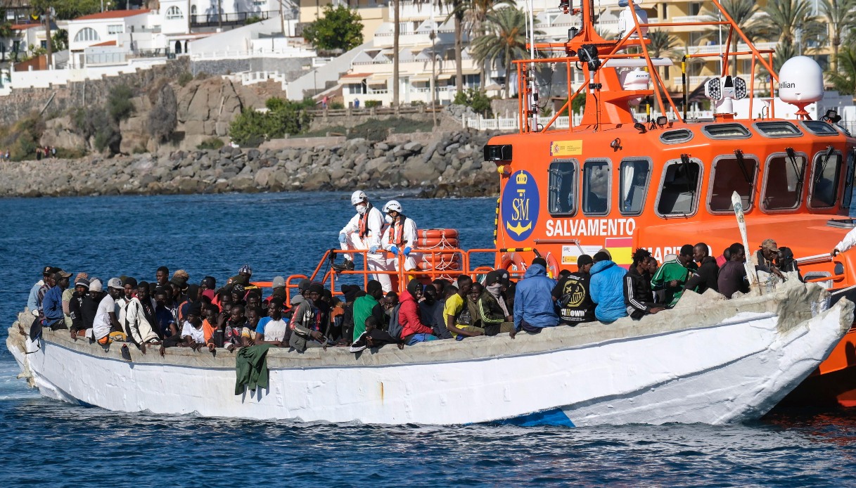 migranti morti in mare al largo delle canarie in spagna erano partiti dal gambia tra le vittime un neonato da Virgilio.it migranti morti in mare al largo delle canarie in spagna erano partiti dal gambia tra le vittime un neonato