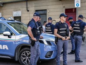 Paura a Milano, minaccia i passanti con un coltello e viene travolto da un’automobilista: entrambi denunciati