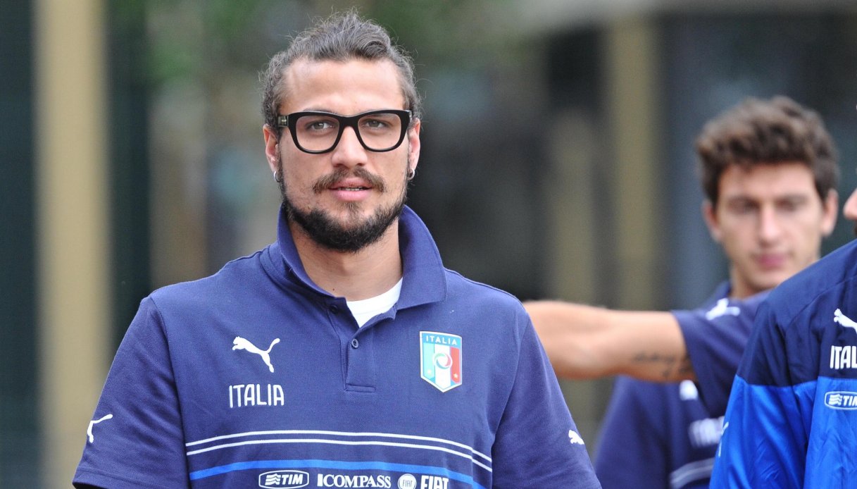 ex calciatore osvaldo in terapia intensiva dopo essere stato operato d urgenza al polmone prognosi riservata da Virgilio.it ex calciatore osvaldo in terapia intensiva dopo essere stato operato d urgenza al polmone prognosi riservata