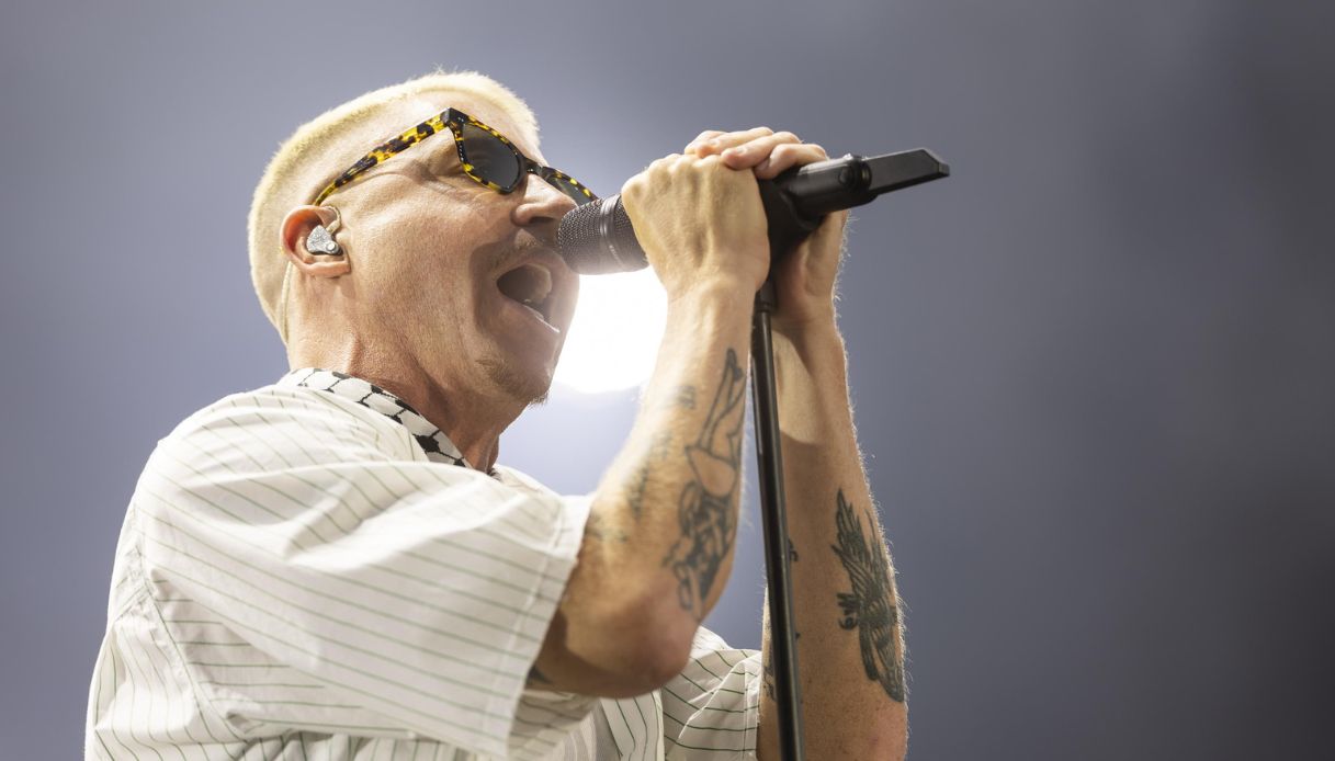macklemore dona un milione di dollari ai palestinesi ed sheeran chiede al promoter di raddoppiare la cifra da Virgilio.it macklemore dona un milione di dollari ai palestinesi ed sheeran chiede al promoter di raddoppiare la cifra