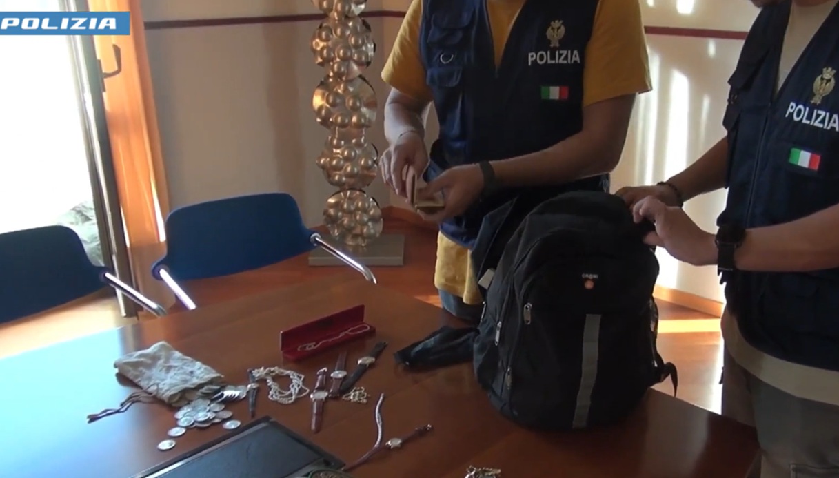 truffa choc a novara a una coppia di anziani finto carabiniere ruba 30mila euro arrestato da Virgilio.it truffa choc a novara a una coppia di anziani finto carabiniere ruba 30mila euro arrestato