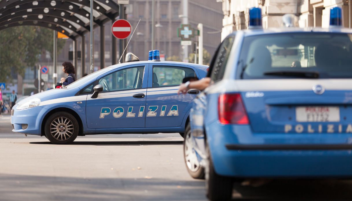paura in strada a gela arrestato per tentato omicidio dopo aver provato a sgozzare una donna con un coltello da Virgilio.it paura in strada a gela arrestato per tentato omicidio dopo aver provato a sgozzare una donna con un coltello