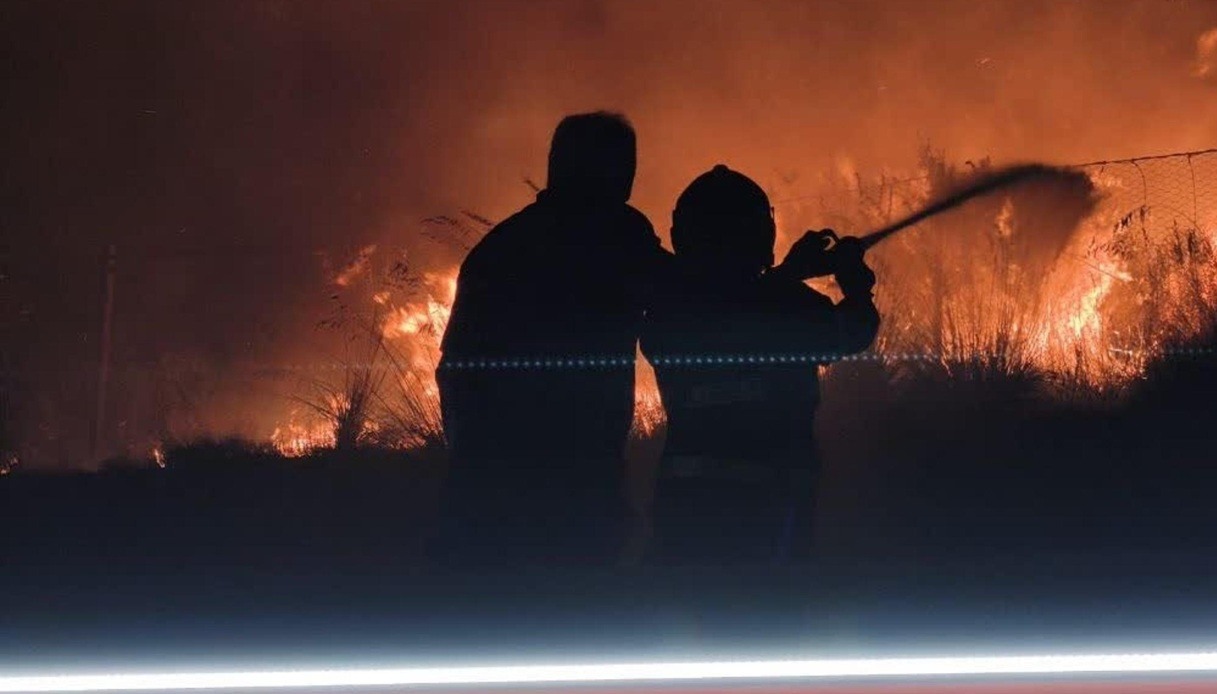incendio a positano causa una frana sulla ss amalfitana strada chiusa al traffico l avviso del comune da Virgilio.it incendio a positano causa una frana sulla ss amalfitana strada chiusa al traffico l avviso del comune