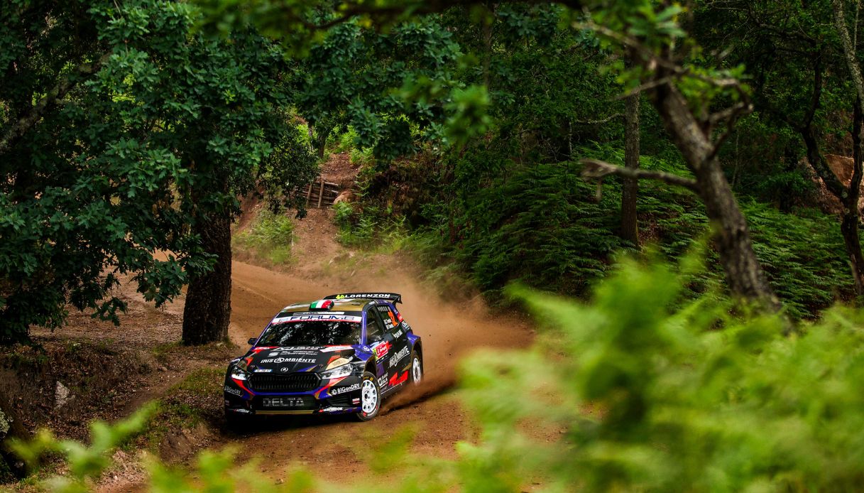 https://wips.plug.it/cips/notizie.virgilio.it/cms/2026/09/rally-brescia-morto.jpg