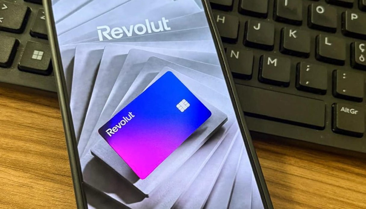 revolut cade nella truffa man in the mail della finta pec italiana diffusi i dati di centinaia di clienti da Virgilio.it revolut cade nella truffa man in the mail della finta pec italiana diffusi i dati di centinaia di clienti