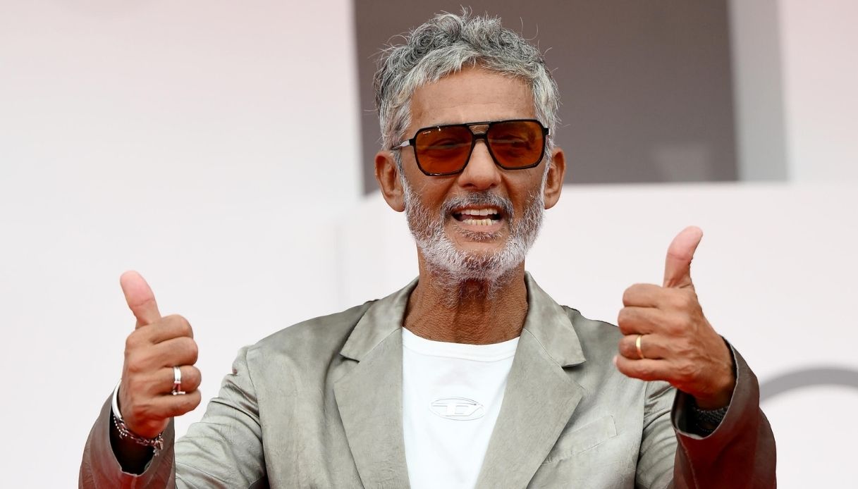 fiorello torna su rai1 l annuncio a sorpresa su instagram dello showman che imita brad pitt prossimamente da Virgilio.it fiorello torna su rai1 l annuncio a sorpresa su instagram dello showman che imita brad pitt prossimamente