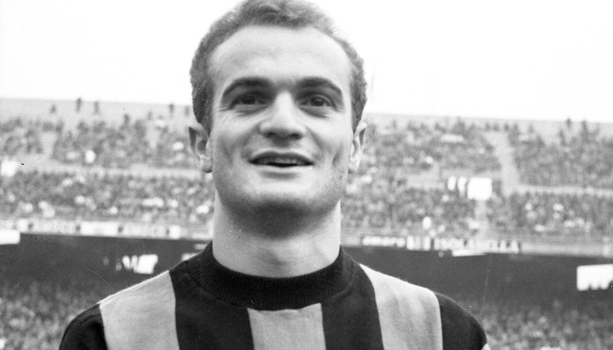 morto a 83 anni sandro mazzola il figlio di valentino che 232 diventato leggenda dell inter e della nazionale da Virgilio.it morto a 83 anni sandro mazzola il figlio di valentino che 232 diventato leggenda dell inter e della nazionale