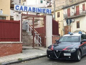 Trovate le due sorelline scomparse a Caltanissetta, erano in un negozio di vestiti: decisiva la segnalazione
