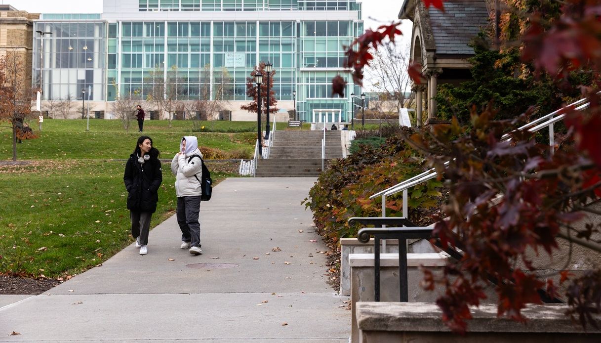studentessa violentata alla cornell university accusa 7 studenti l orrore in 101 pagine ci sono le chat da Virgilio.it studentessa violentata alla cornell university accusa 7 studenti l orrore in 101 pagine ci sono le chat