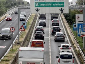 Traffico da bollino rosso per il controesodo, le strade più a rischio ingorghi nel primo weekend di settembre
