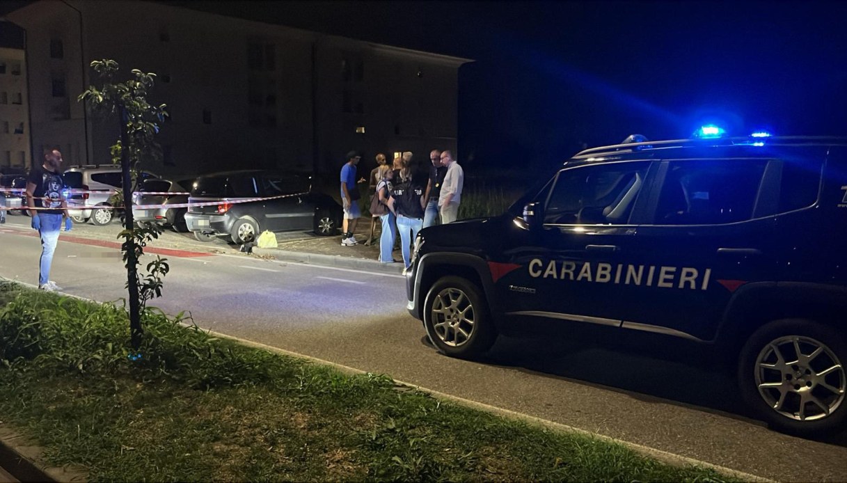 uomo ucciso in strada con un cacciavite a udine i sospetti sulle minacce di morte dell ex alla sorella da Virgilio.it uomo ucciso in strada con un cacciavite a udine i sospetti sulle minacce di morte dell ex alla sorella