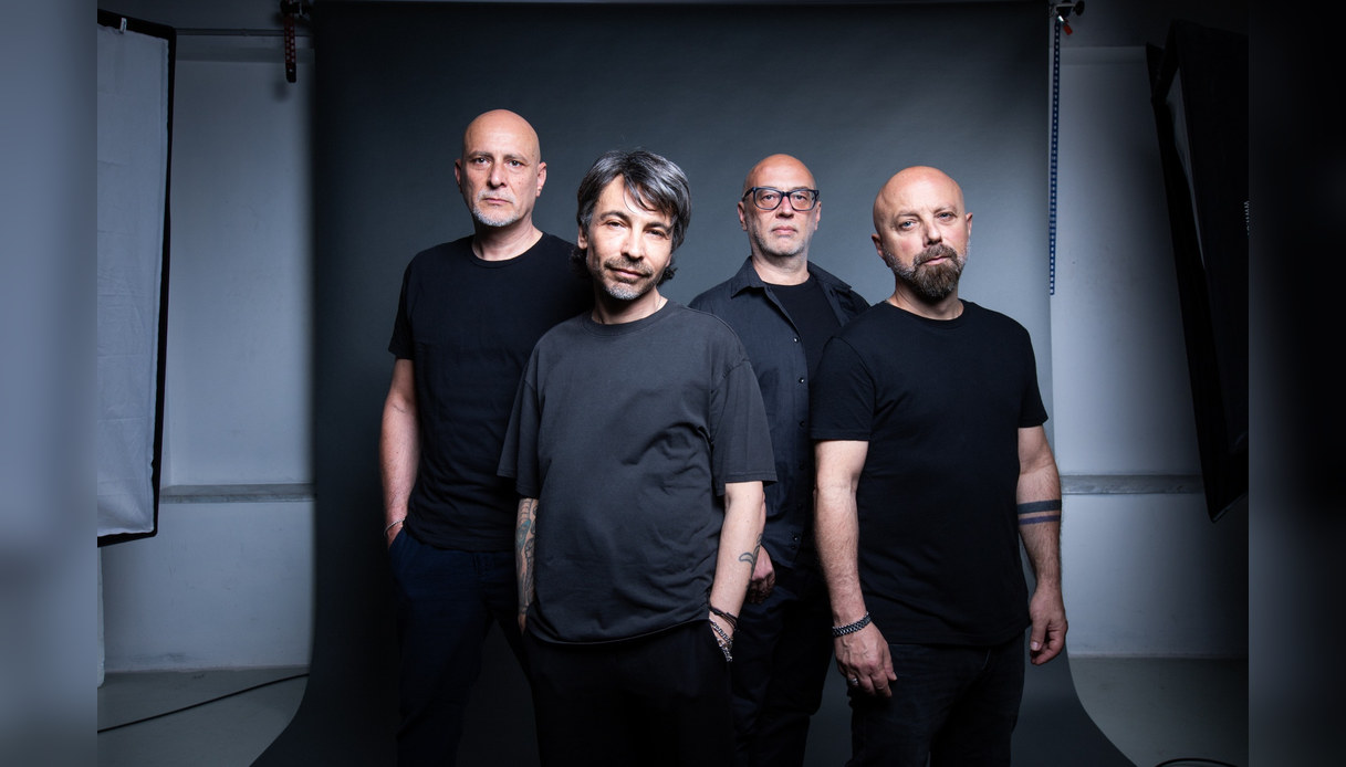 i 24 grana e il nuovo album 8216bidonville8217 la periferia pu242 essere anche uno stato dell anima da Virgilio.it i 24 grana e il nuovo album 8216bidonville8217 la periferia pu242 essere anche uno stato dell anima