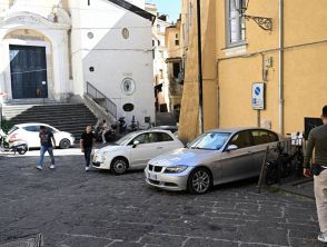 Il 57enne Costantino Puopolo arrestato per la ragazza accoltellata a Salerno, è accusato di tentato omicidio