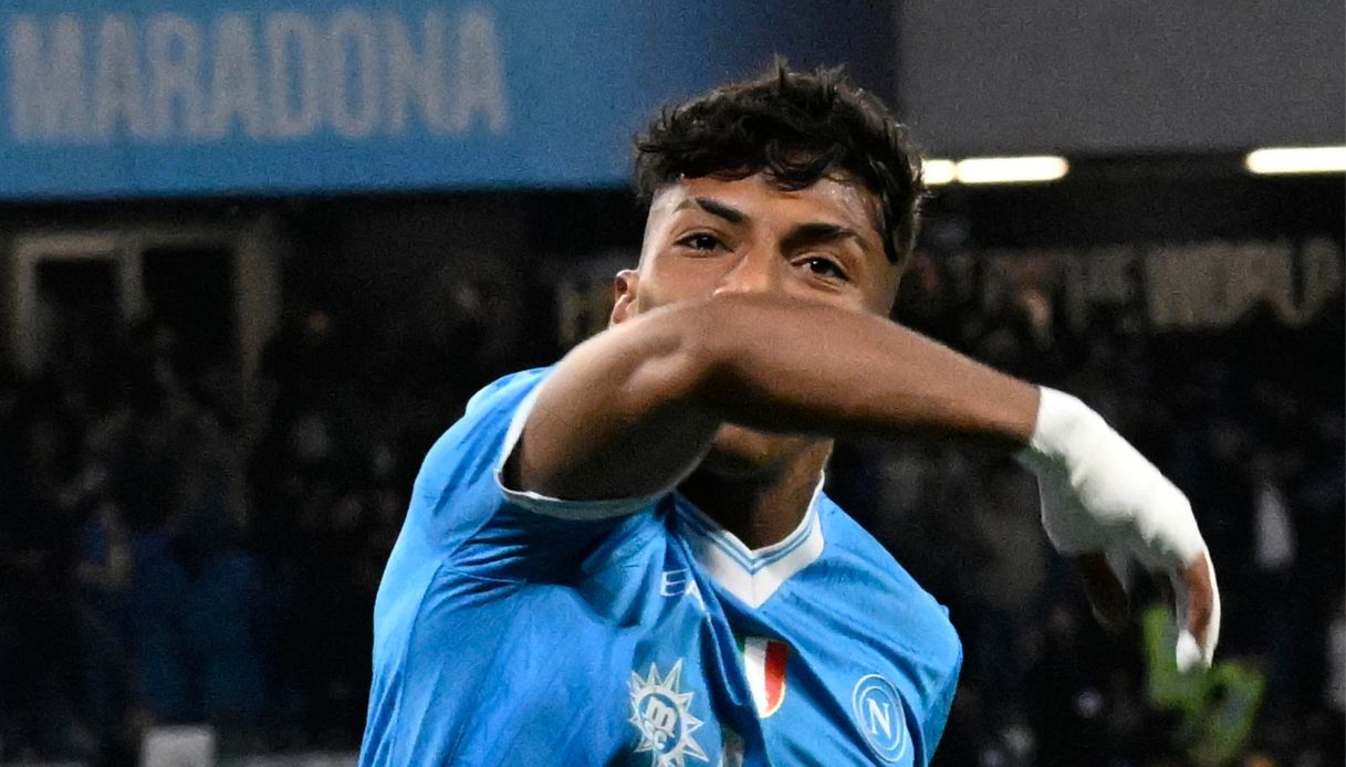 alisson santos vittima di un furto in casa i ladri scappano col bottino e nell8217auto del giocatore del napoli da Virgilio.it alisson santos vittima di un furto in casa i ladri scappano col bottino e nell8217auto del giocatore del napoli