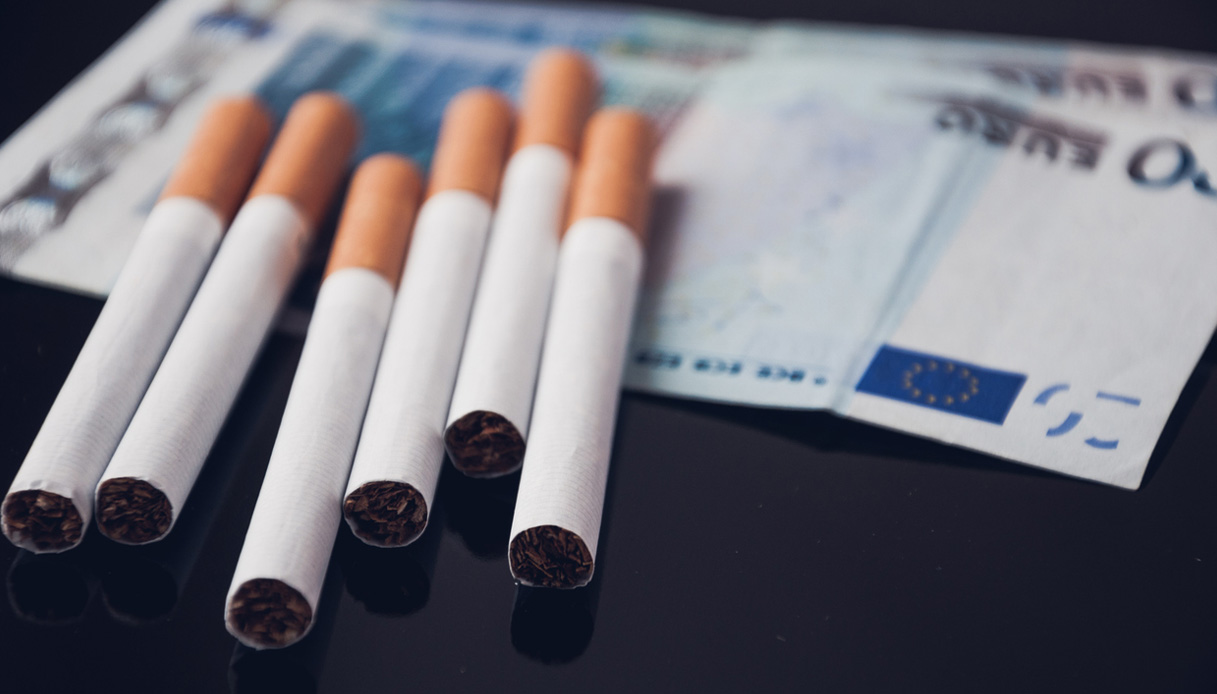 niente aumento per le sigarette dal 14 ottobre fino al 2027 crescono solo i prezzi di tabacco e sigari da Virgilio.it niente aumento per le sigarette dal 14 ottobre fino al 2027 crescono solo i prezzi di tabacco e sigari