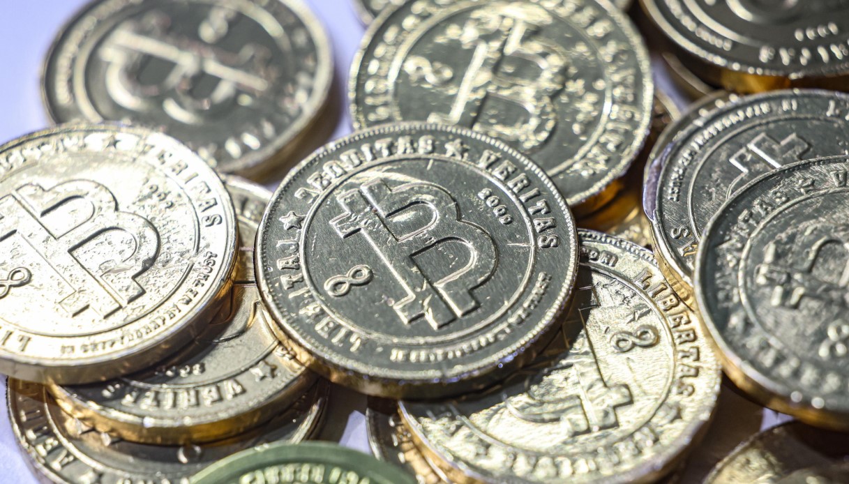 attacco hacker a binance rubati 63 miliardi in bitcoin alla piattaforma fondi degli utenti al sicuro da Virgilio.it attacco hacker a binance rubati 63 miliardi in bitcoin alla piattaforma fondi degli utenti al sicuro