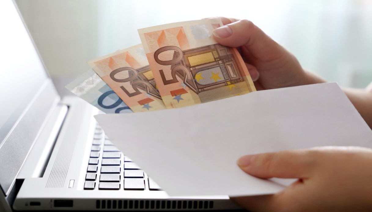 carta del docente 2027 verso la carta welfare cosa succede nella manovra al bonus da 500 euro da Virgilio.it carta del docente 2027 verso la carta welfare cosa succede nella manovra al bonus da 500 euro