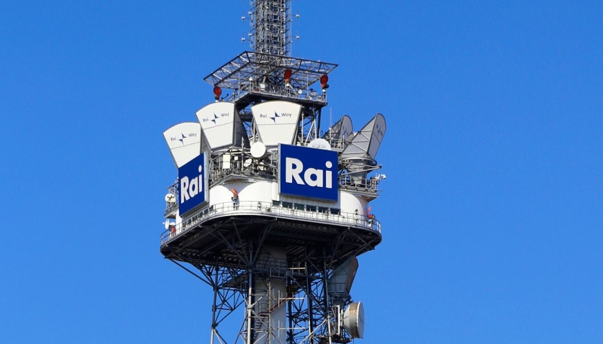 https://wips.plug.it/cips/notizie.virgilio.it/cms/2026/10/canone-rai-pensione-bolletta.jpg