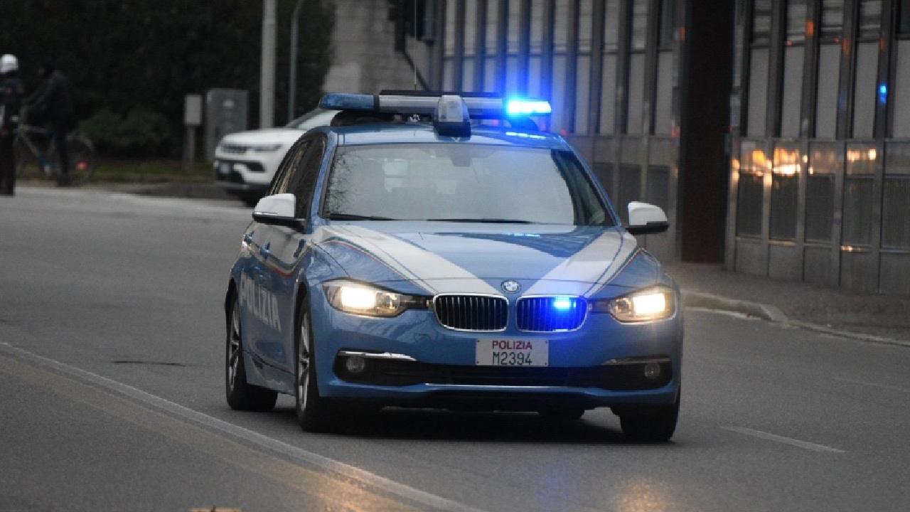 caos all ospedale sant8217anna di como sanitari aggrediti per un no alla visita in psichiatria 2 arresti da Virgilio.it caos all ospedale sant8217anna di como sanitari aggrediti per un no alla visita in psichiatria 2 arresti
