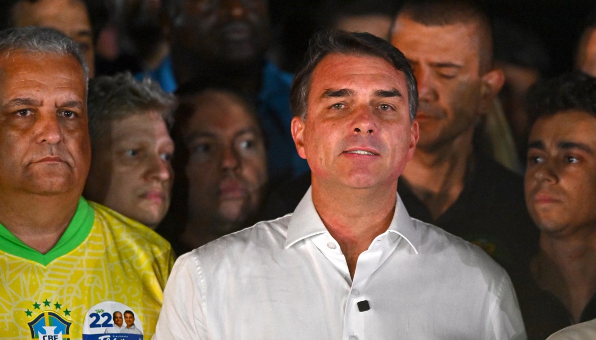 elezioni in brasile flavio bolsonaro fugge dopo la sconfitta perch233 e dove 232 andato l ex presidente da Virgilio.it elezioni in brasile flavio bolsonaro fugge dopo la sconfitta perch233 e dove 232 andato l ex presidente