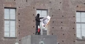 foto-giorgia-meloni-corteo-torino-fratelli-d-italia