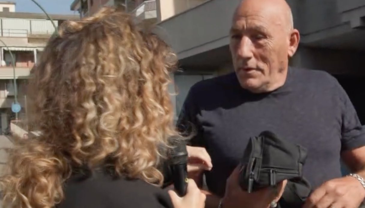 omicidio david rossi gabriele ceccherelli a le iene non conosco mussari non sono mai stato a siena da Virgilio.it omicidio david rossi gabriele ceccherelli a le iene non conosco mussari non sono mai stato a siena