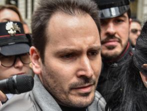 Garlasco, per la difesa di Andrea Sempio l'impronta di scarpa incompatibile: il video delle prove delle Frau