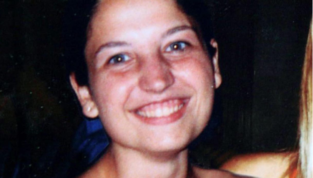 https://wips.plug.it/cips/notizie.virgilio.it/cms/2026/10/garlasco-dna-cucchiaio-chiara-poggi.jpg