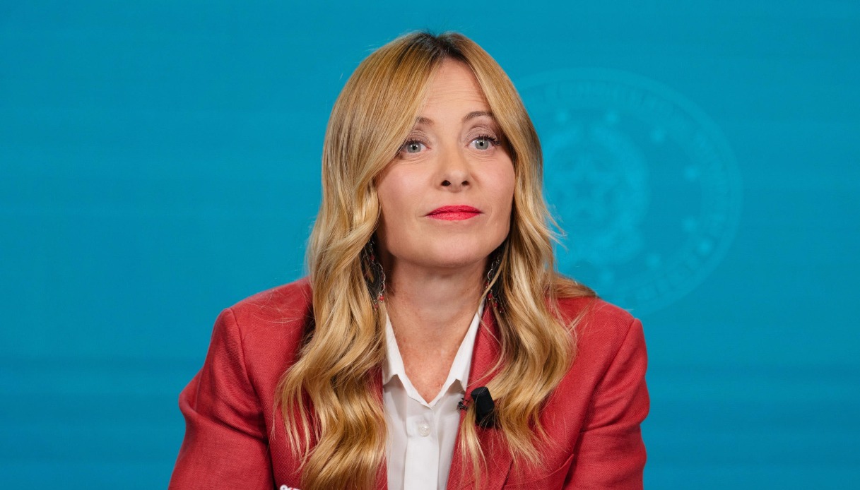 https://wips.plug.it/cips/notizie.virgilio.it/cms/2026/10/giorgia-meloni-aumenti-magistrati.jpg