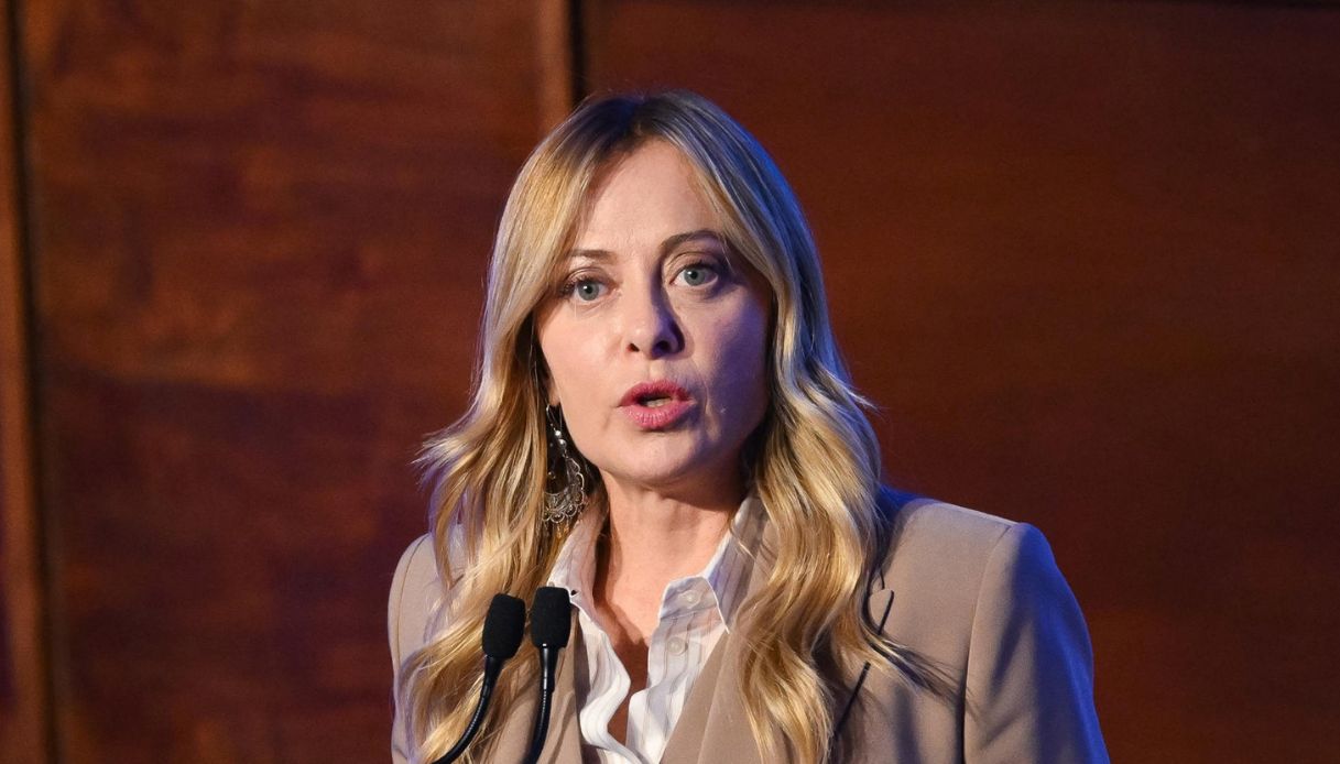 Giorgia Meloni registra il marchio vocale all'Euipo contro i deepfake, arriva do