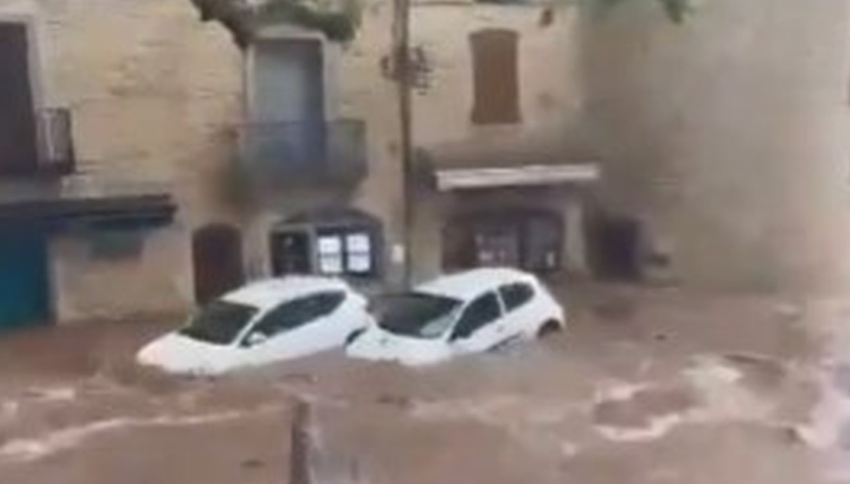 francia maltempo provoca inondazioni nel sud del paese a montpellier auto trascinate via dall acqua da Virgilio.it francia maltempo provoca inondazioni nel sud del paese a montpellier auto trascinate via dall acqua