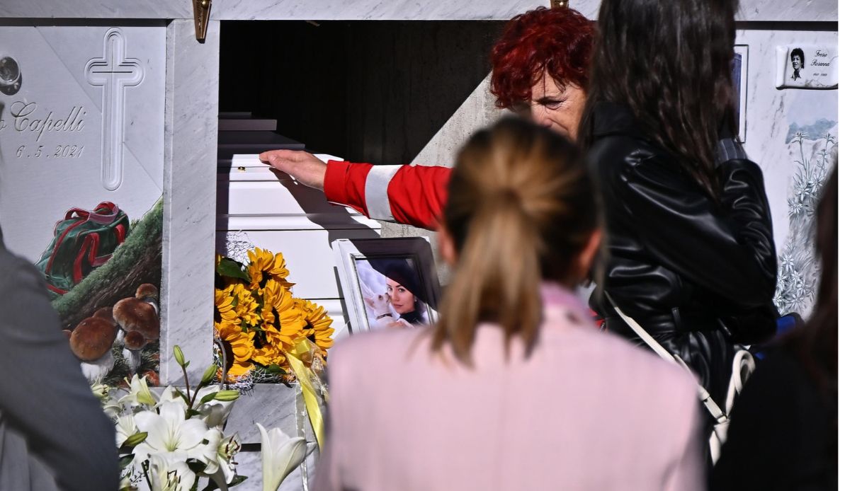pamela genini una donna portrebbe avere profanato la tomba trovato dna femminile nella lapide del cimitero da Virgilio.it pamela genini una donna portrebbe avere profanato la tomba trovato dna femminile nella lapide del cimitero