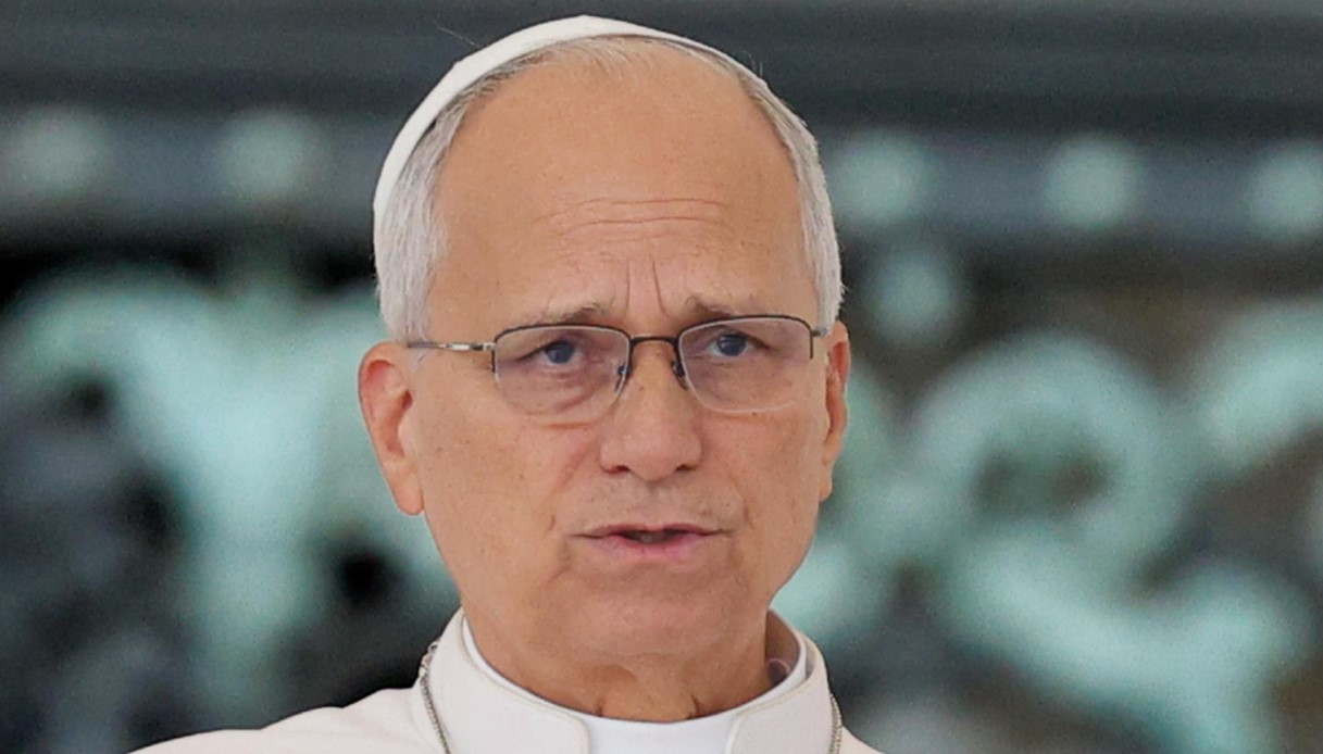papa leone xiv operato per un adenocarcinoma polmonare notte tranquilla dopo la rimozione del tumore da Virgilio.it papa leone xiv operato per un adenocarcinoma polmonare notte tranquilla dopo la rimozione del tumore