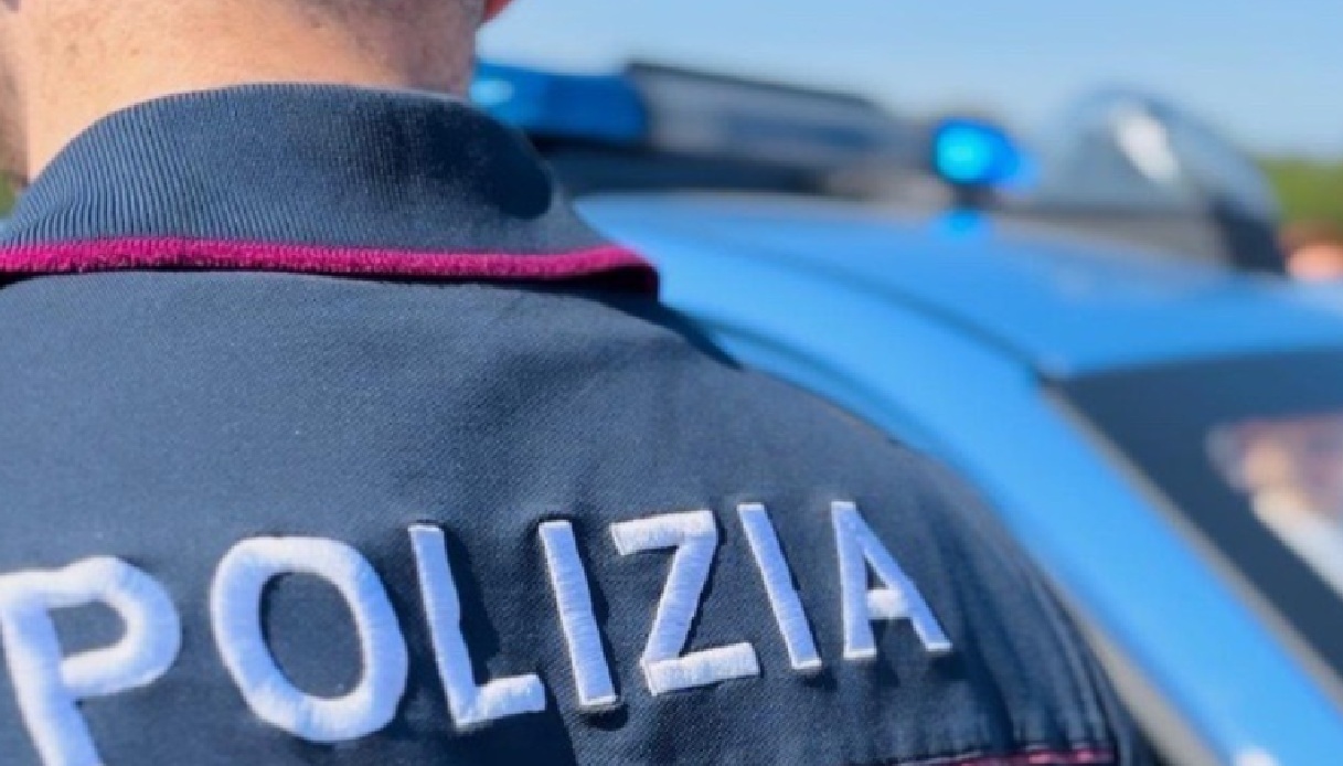 Venezia, il caso dei borseggiatori in azione a “ferro di cavallo”: come agivano,