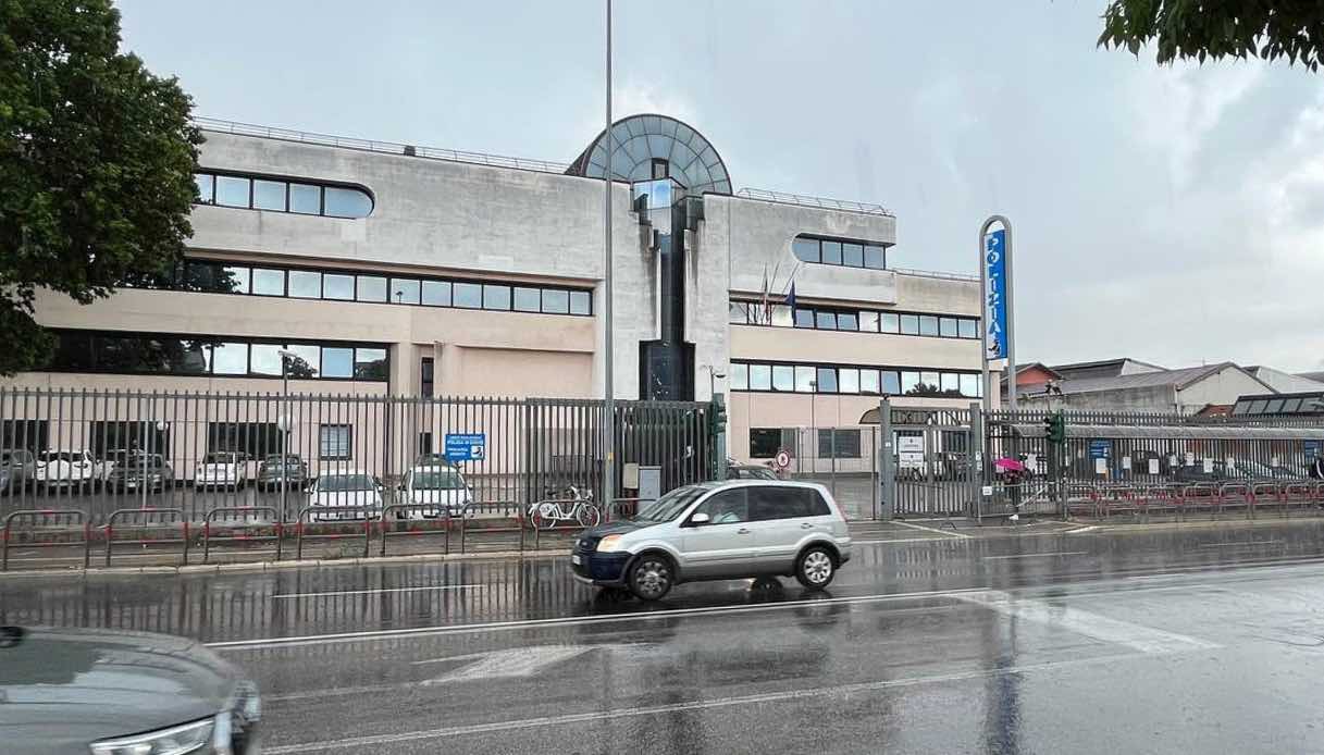 Poliziotti Alessandro Migliore e Loris Colpini condannati per tortura a Verona, 