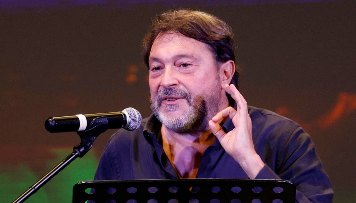 https://wips.plug.it/cips/notizie.virgilio.it/cms/2026/10/sigfrido-ranucci-risarcimento-operaio.jpg