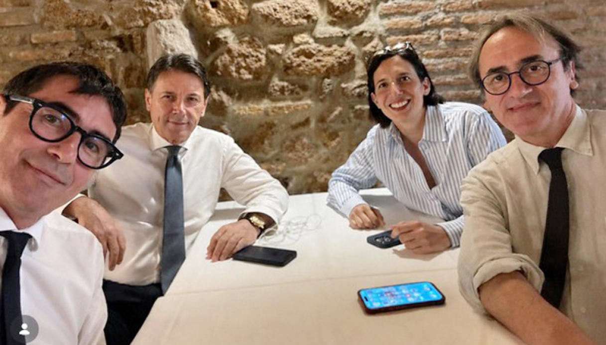 https://wips.plug.it/cips/notizie.virgilio.it/cms/2026/10/sondaggio-primarie-campo-largo.jpg