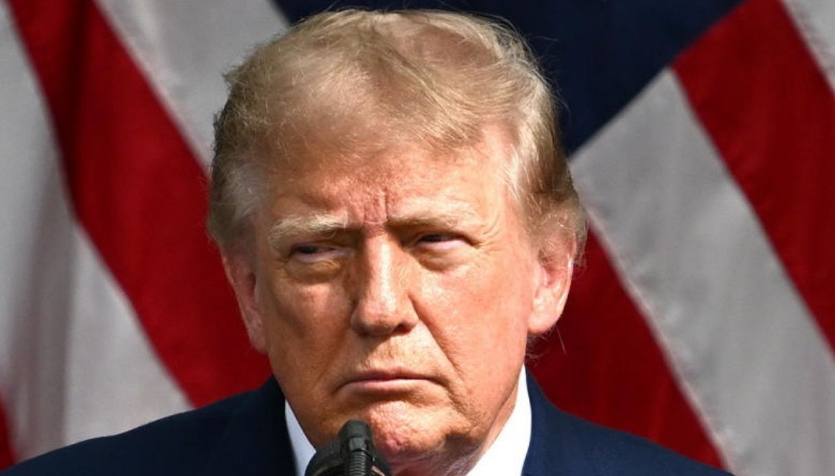 https://wips.plug.it/cips/notizie.virgilio.it/cms/2026/10/trump-media-tv.jpg