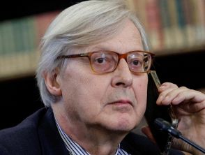 Vittorio Sgarbi ricoverato in terapia intensiva: 