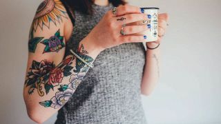 Tatuaggi medici: così si può coprire le cicatrici (e ridisegnare