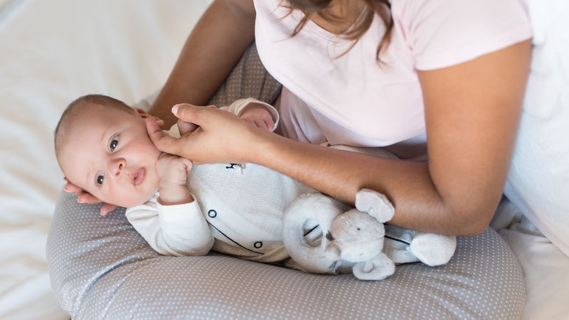 Cuscino per l'allattamento: cos'è e a cosa serve