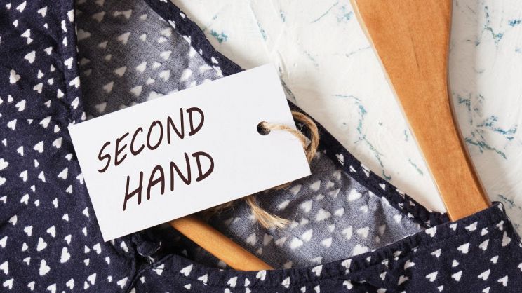 Second hand effect: i vantaggi dell'acquistare capi di seconda mano