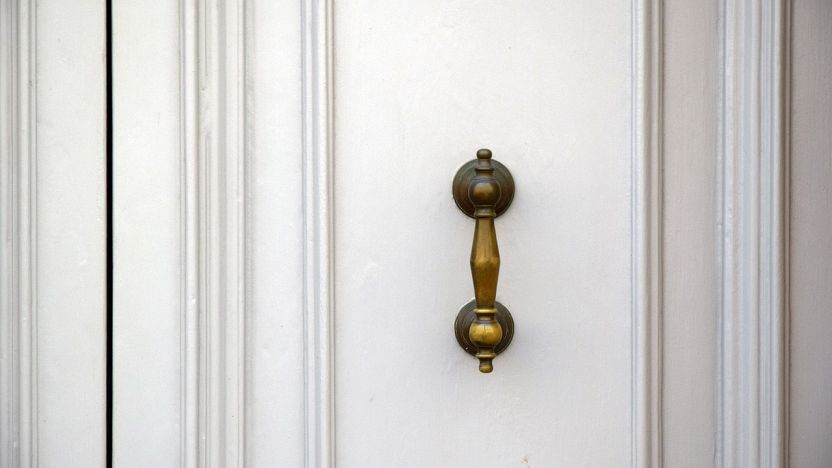 Porte a soffietto in legno: soluzione salvaspazio da realizzare su misura