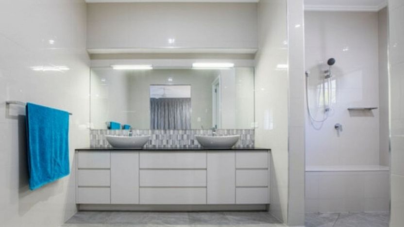 Bagno total gray, qualche spunto