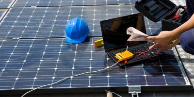 Doccia Solare Fai da te come farla e come funziona - Pannelli Fotovoltaici  Solari