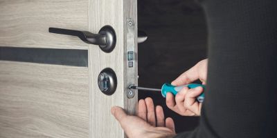 cambiare serratura porta blindata